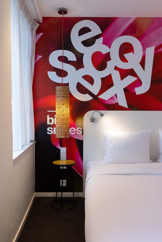 conscious hotel vondelpark