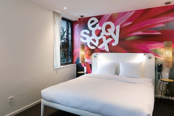 conscious hotel vondelpark