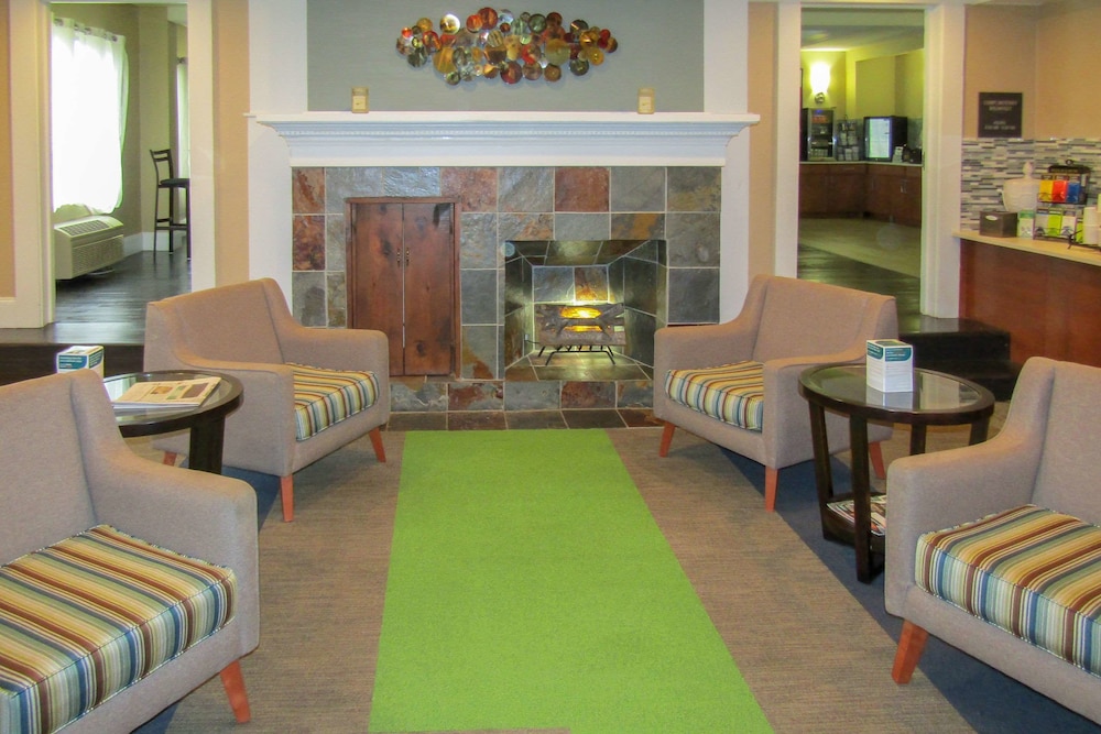 econo lodge inn and suites