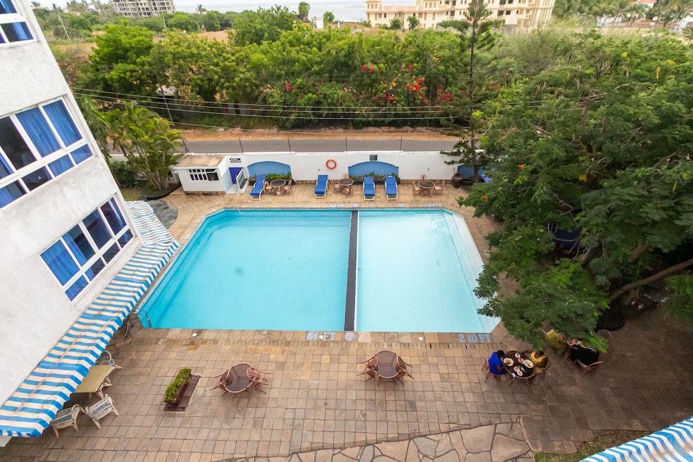 sunrise resort apartments and spa