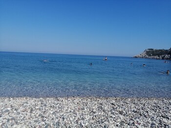 deniz apart