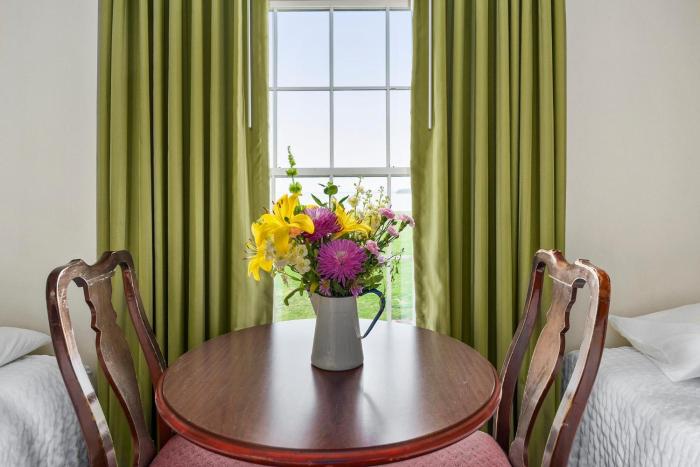 sandy cove third bay standard deluxe