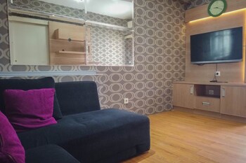 Minimalist And Combine 2Br At Green Pramuka City Apartment,,0 star