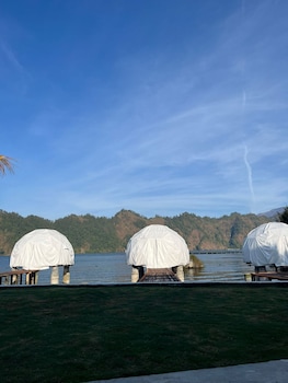 jempana view