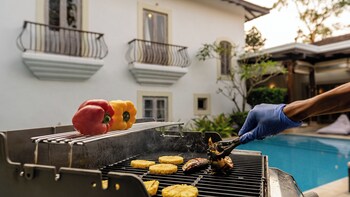 ama stays and trails 70 vale goa