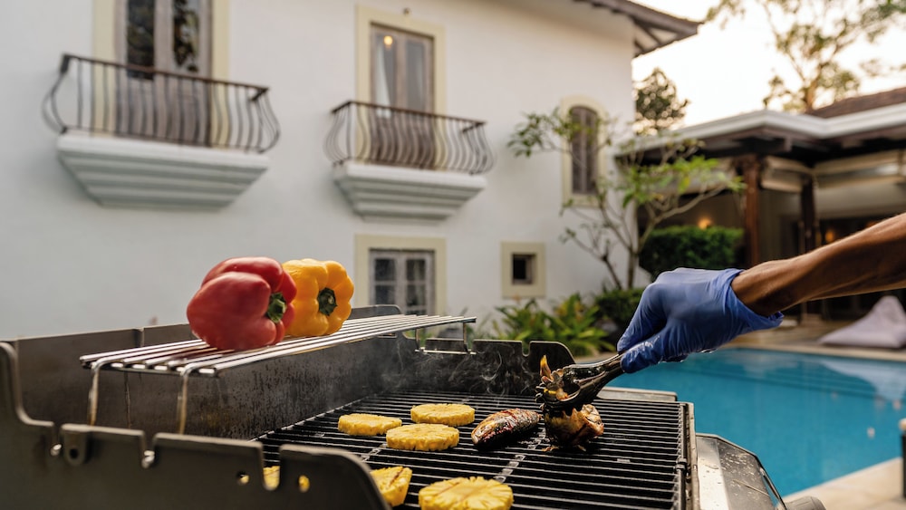 ama stays and trails 70 vale goa