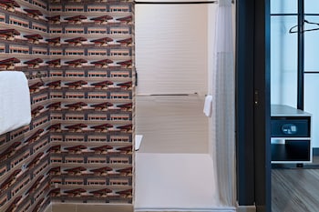 aloft austin southwest