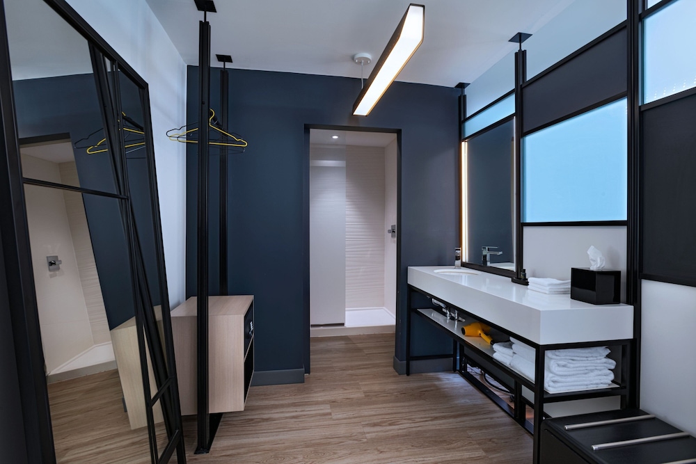 aloft austin southwest