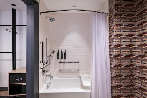 aloft austin southwest