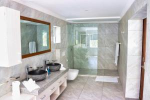 searenity beach villa