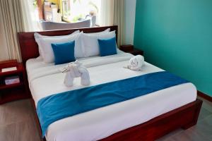 searenity beach villa