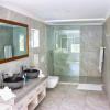 searenity beach villa