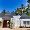 searenity beach villa