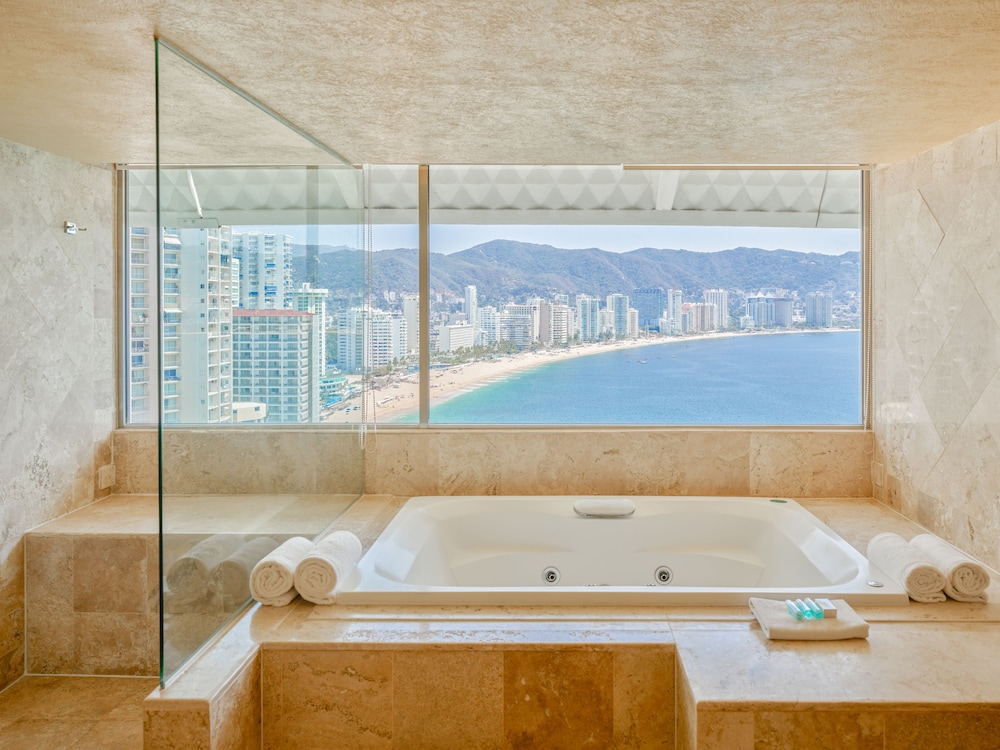 acapulco vacation club at fiesta americana