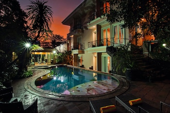 artotel casa hangtuah