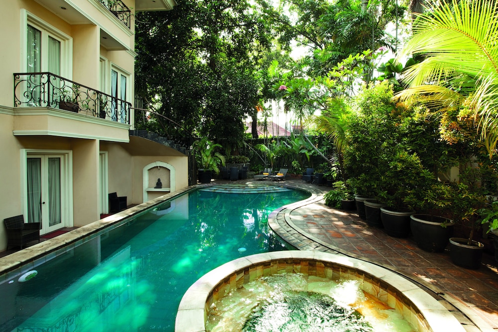 artotel casa hangtuah