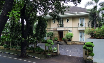 artotel casa hangtuah