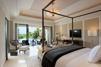 wanda reign resort and villa haitang bay