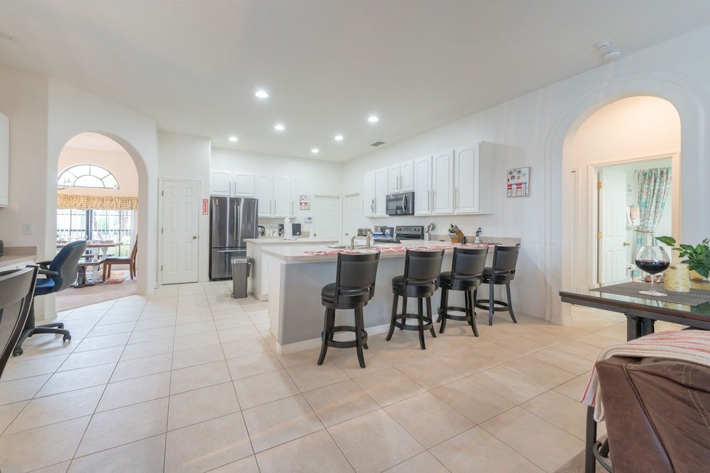 bahama sunsent 4 bedrooms