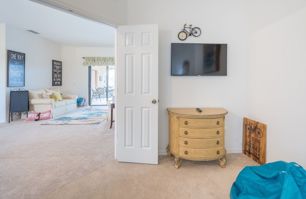 bahama sunsent 4 bedrooms