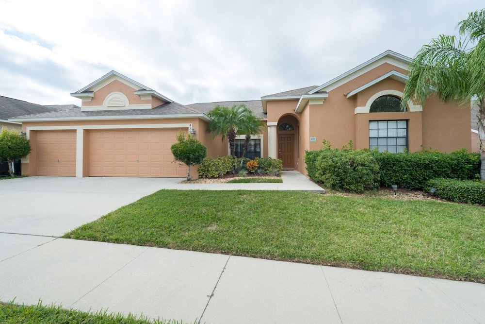 bahama sunsent 4 bedrooms