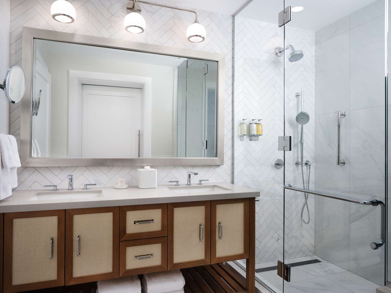 shore house at the del lxr hotels and resorts