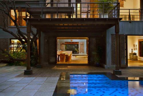 ama stays and trails the mango house alibag