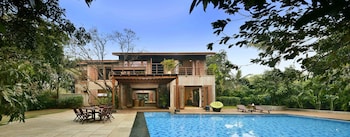 ama stays and trails the mango house alibag