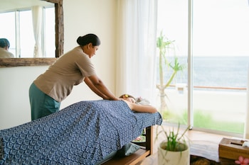 royal avila boutique resort