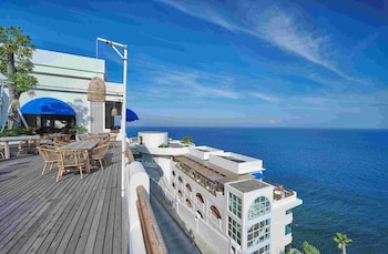 royal avila boutique resort