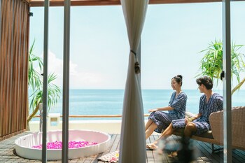 royal avila boutique resort