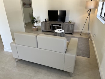 rennzi wynwood apartments