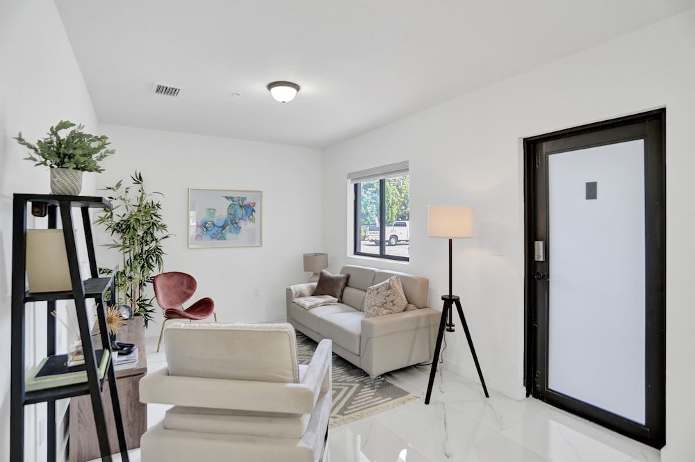 rennzi wynwood apartments