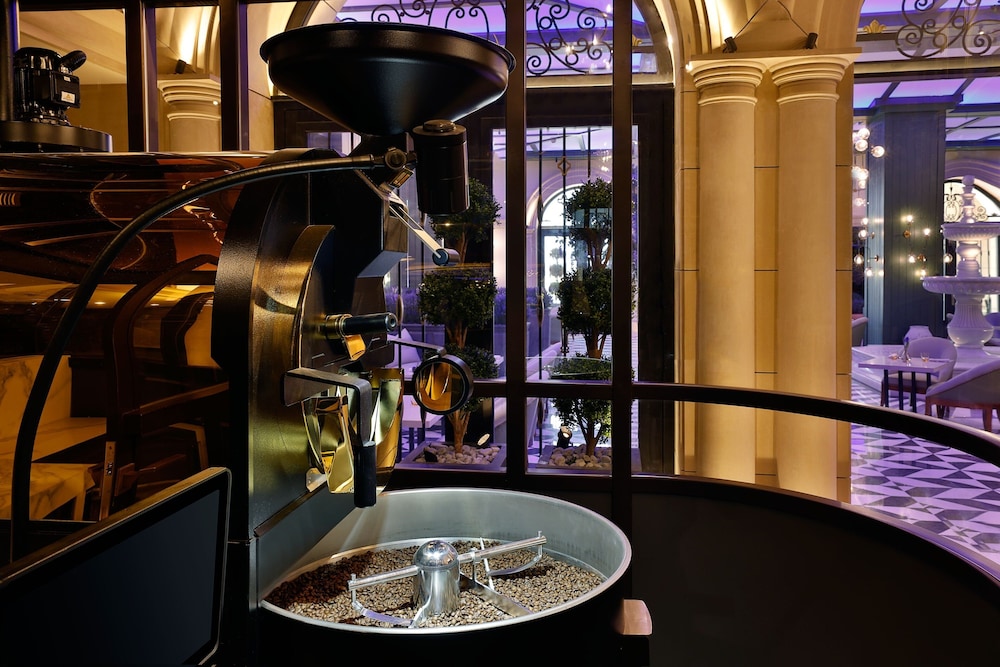 the ritz carlton amman