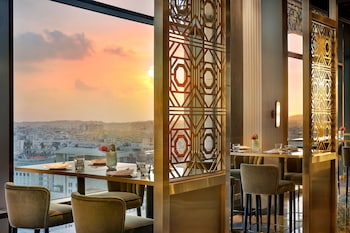 the ritz carlton amman