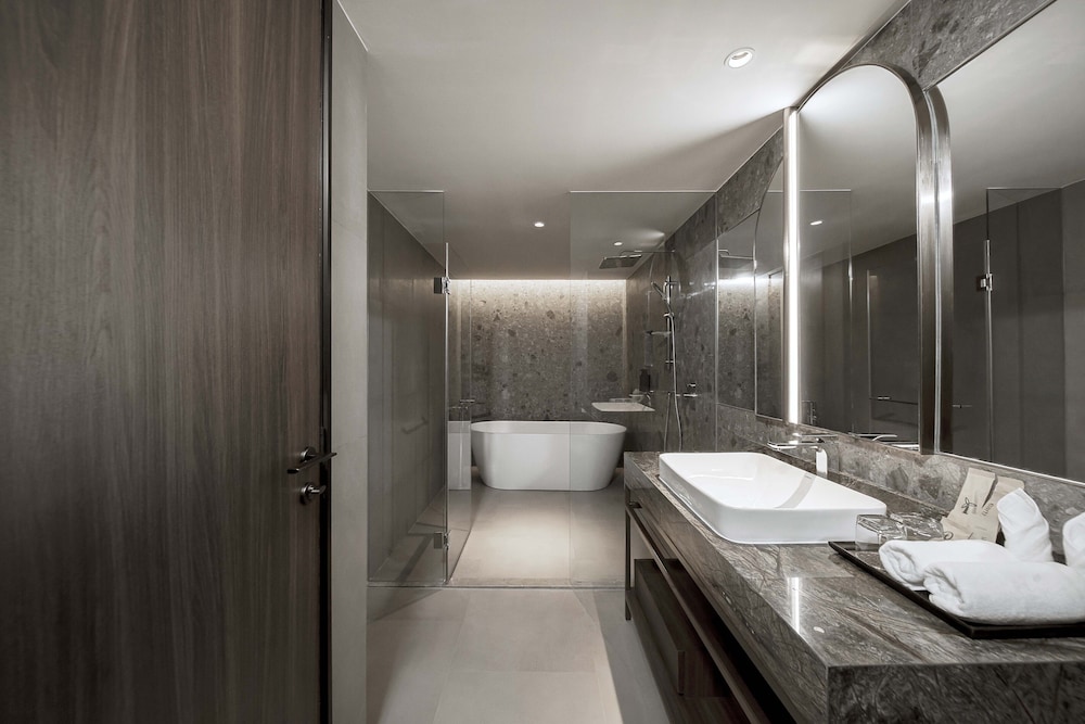 gardina asoke hotel and residence