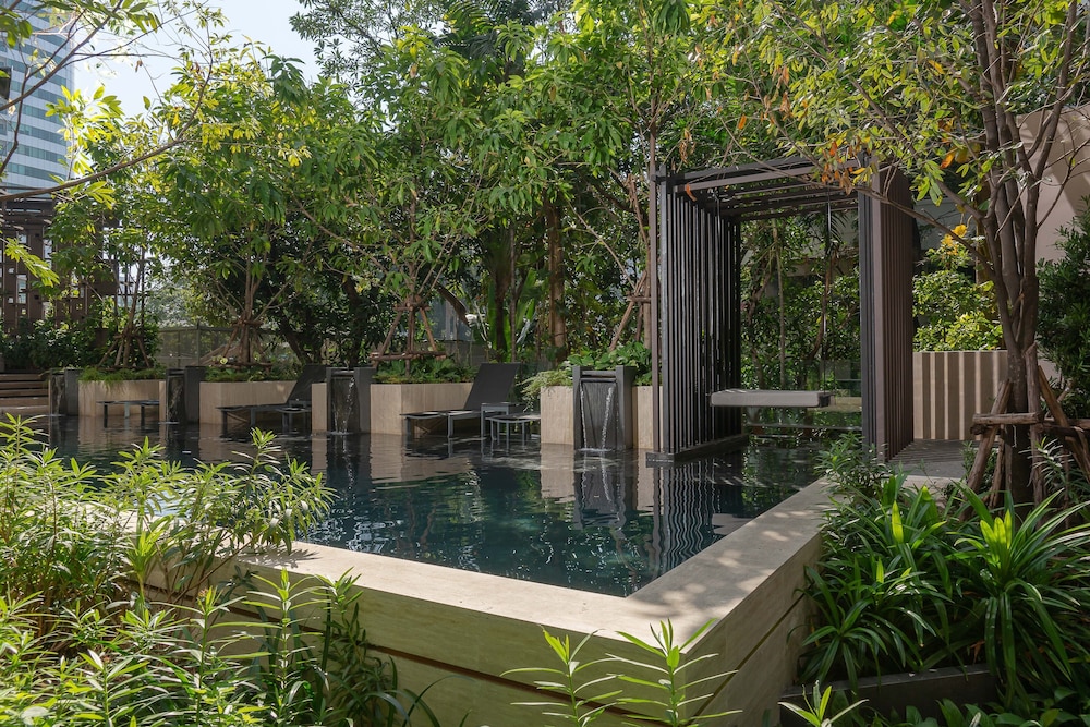 gardina asoke hotel and residence