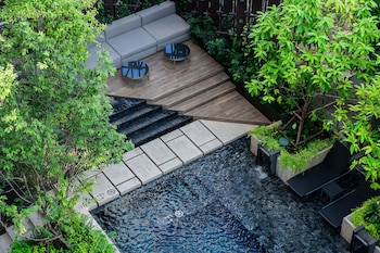 gardina asoke hotel and residence