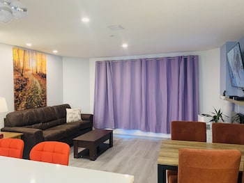 luxurious one bedroom suite windtower116
