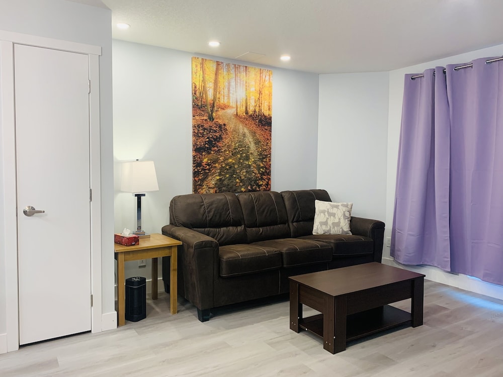 luxurious one bedroom suite windtower116