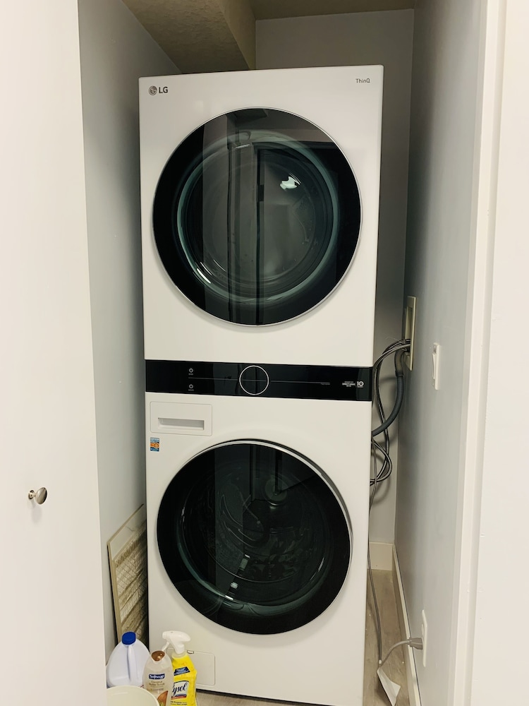 luxurious one bedroom suite windtower116