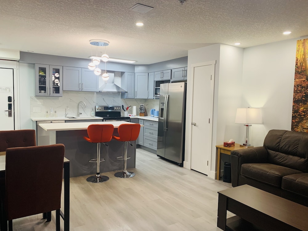 luxurious one bedroom suite windtower116