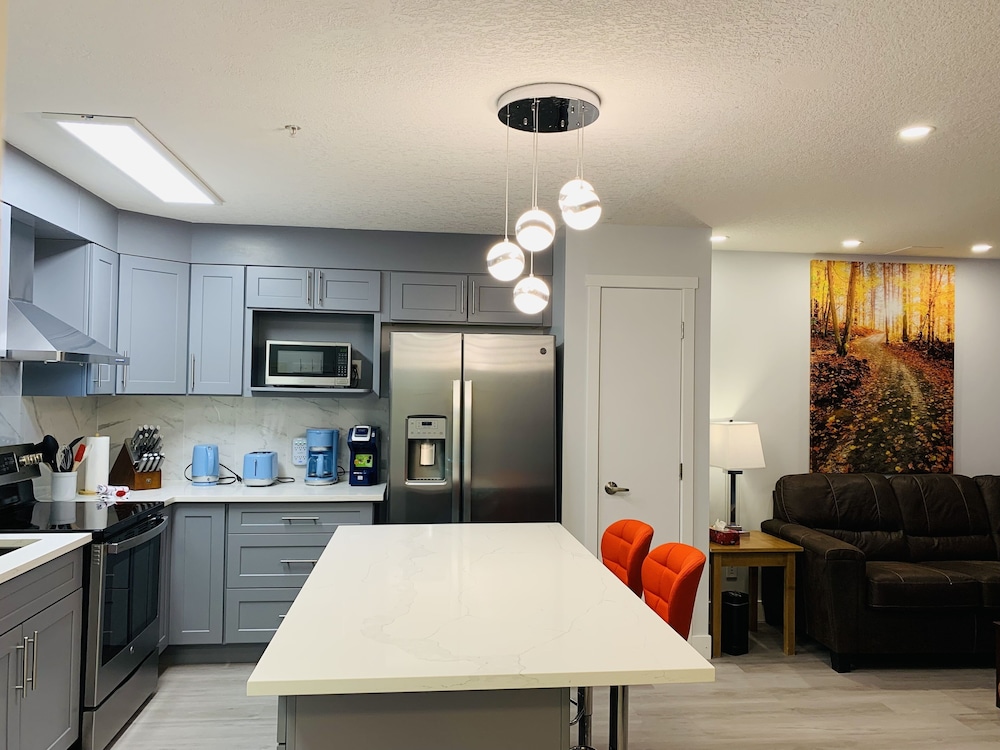 luxurious one bedroom suite windtower116