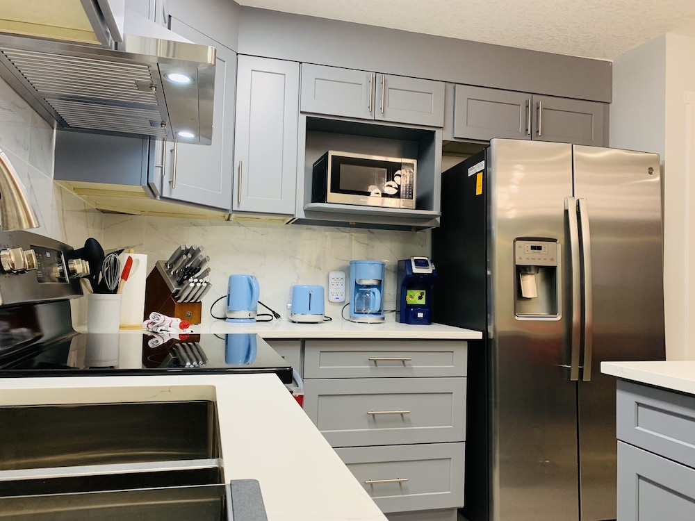 luxurious one bedroom suite windtower116
