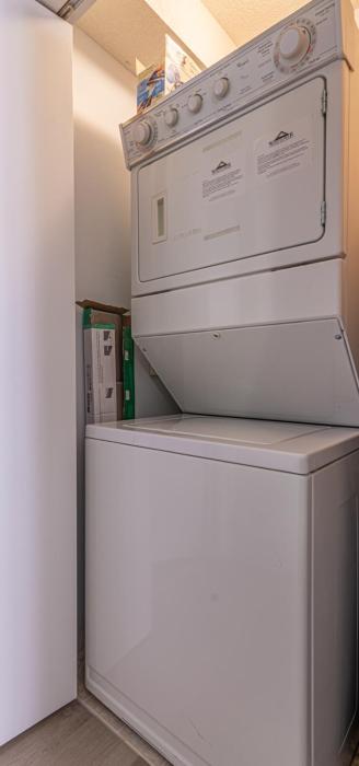 luxurious one bedroom suite windtower116