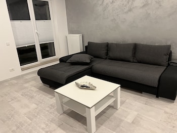 amazing 2 room penthouse cityview w13