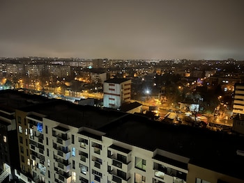 amazing 2 room penthouse cityview w13