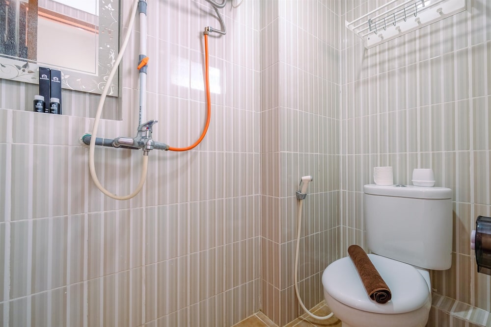 comfortable and tidy 2br at cinere resort apartment