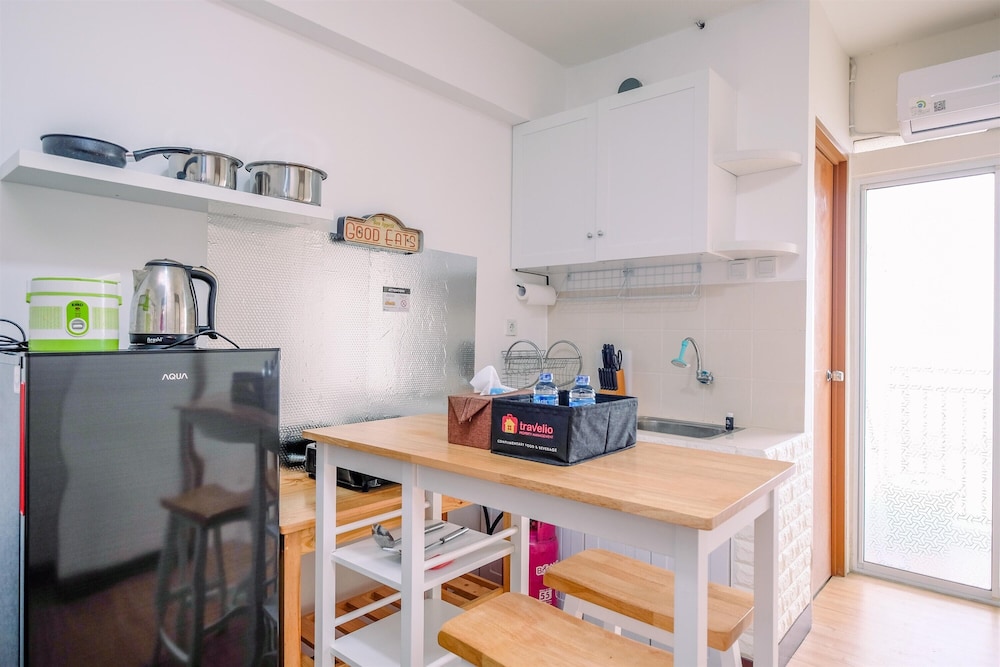 comfortable and tidy 2br at cinere resort apartment