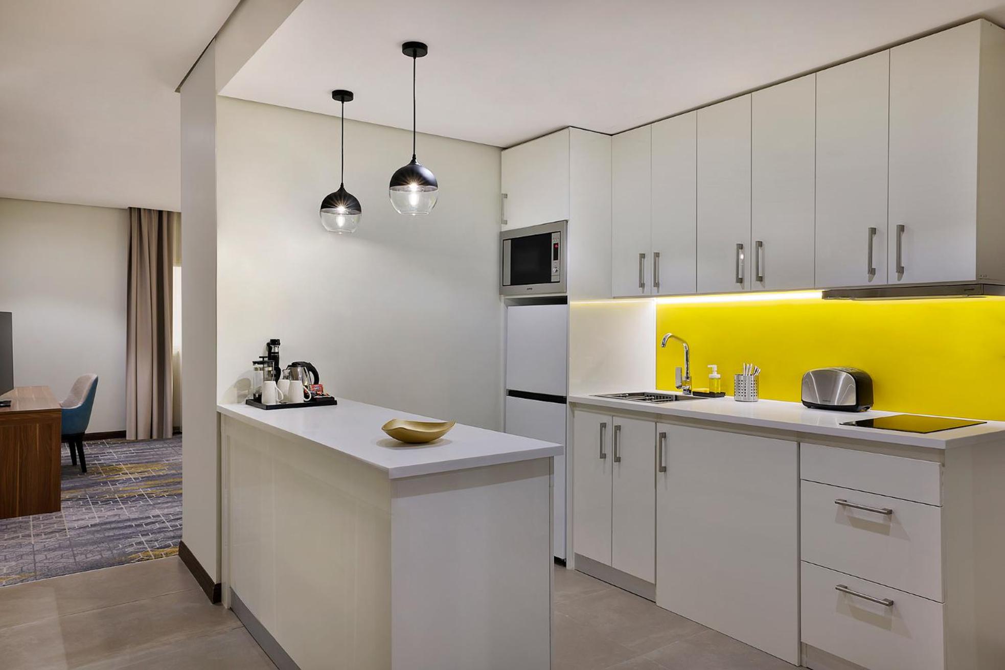 staybridge suites al khobar city an ihg hotel
